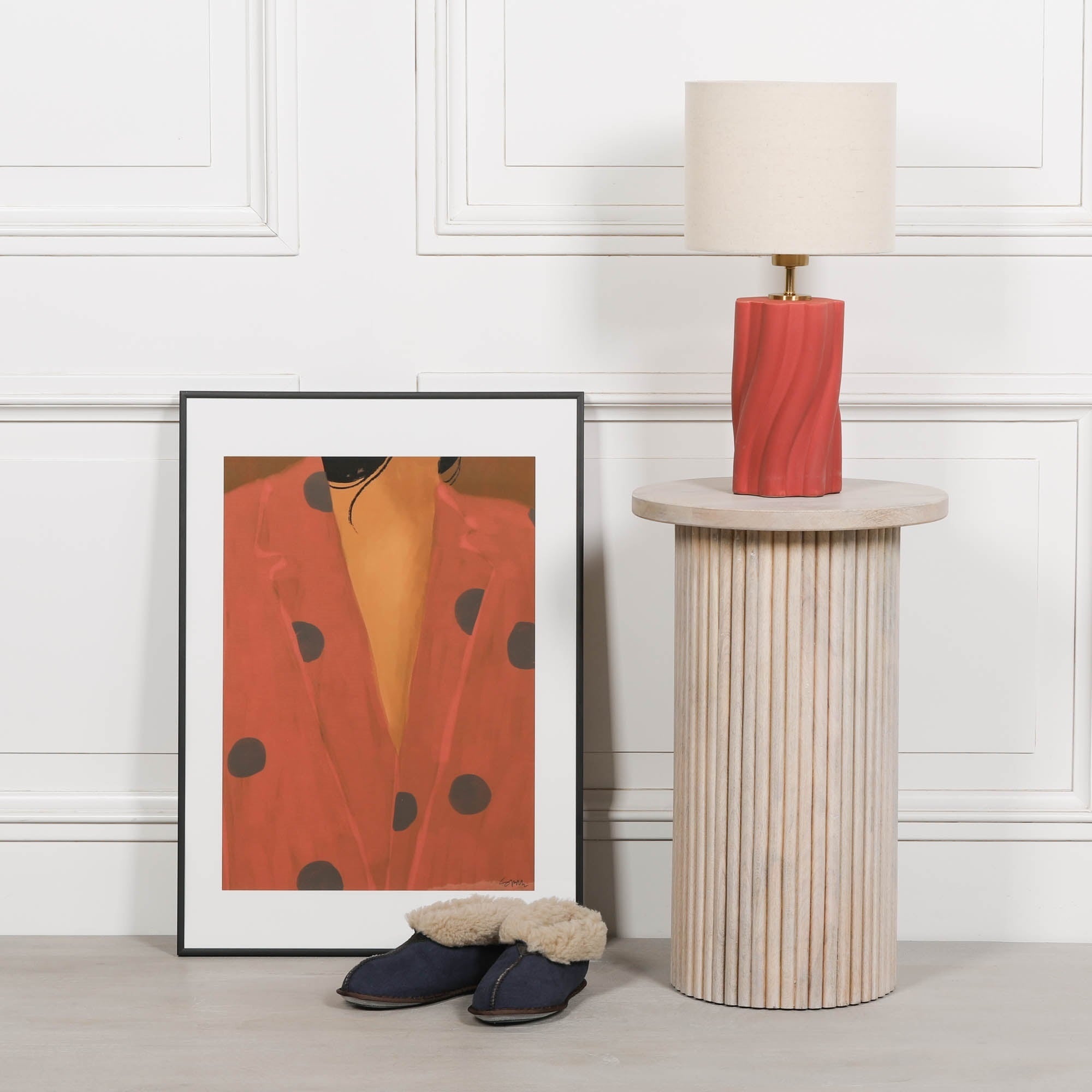 Margaux ribbed round side table in washed mango wood styled as a luxury living room side table with decorative table lamp, showcasing its fluted cylindrical pedestal base and contemporary organic design.