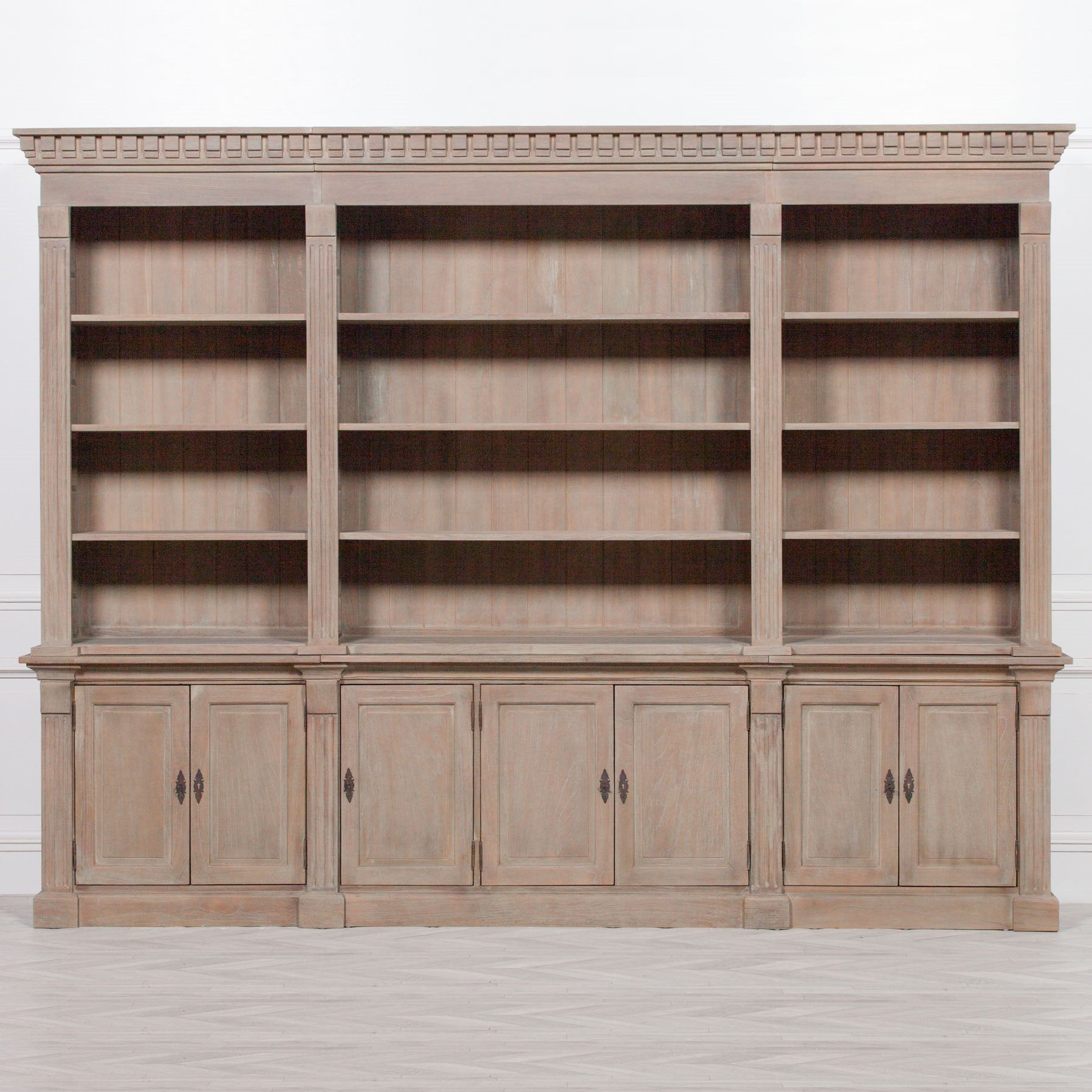 Théodore Extra Large Triple Open Bookcase with Storage – Rustic White Cedar Wood