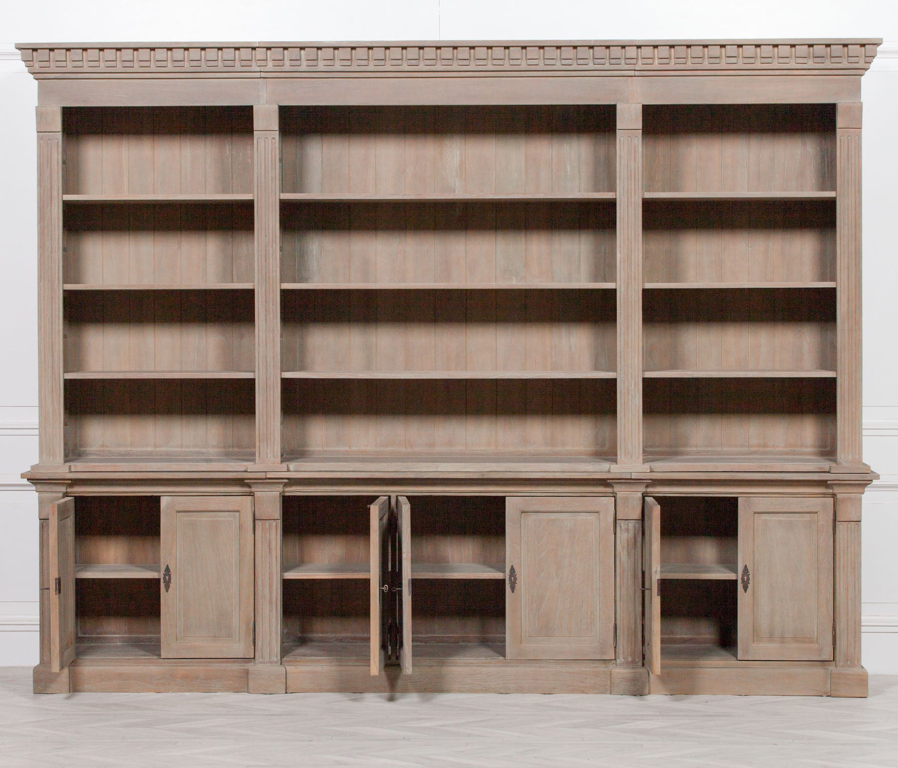 Théodore Extra Large Triple Open Bookcase with Storage – Rustic White Cedar Wood