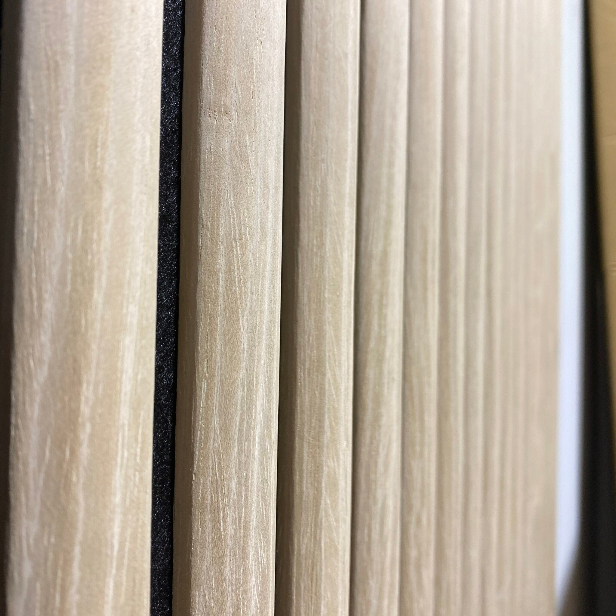 Curved Oak Acoustic c (240cm x 60cm)
