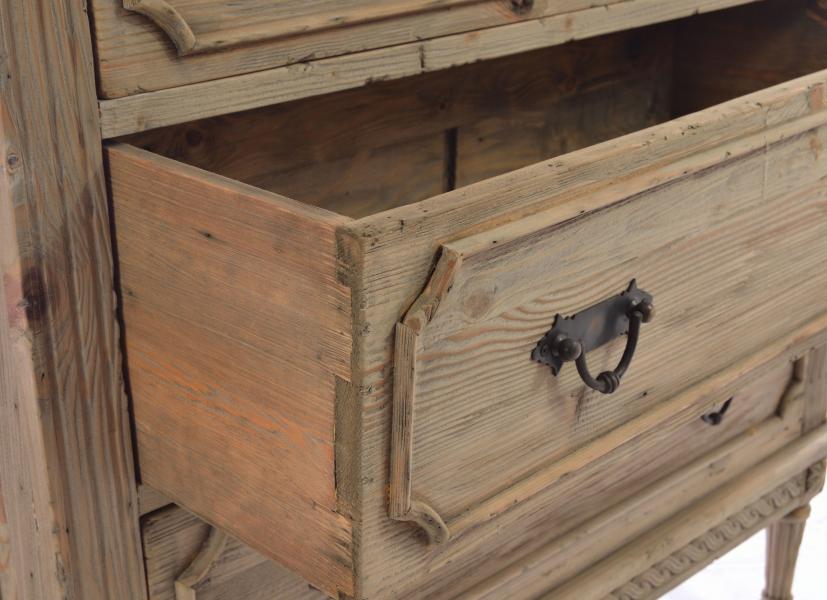 Vintage Chest Of Drawers