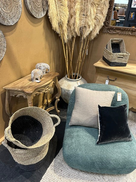 Set Of 4 Tapered Seagrass Black Raffia Baskets